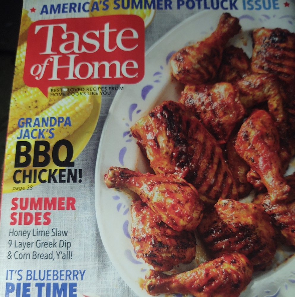 Taste of Home Summer & Potluck Magazine Duo - Picture 5 of 5
